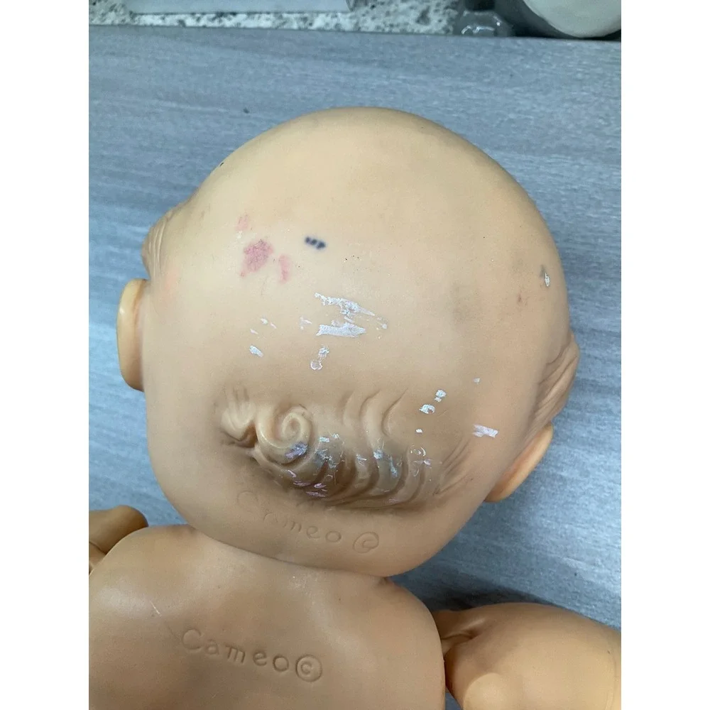 VINTAGE KEWPIE 18